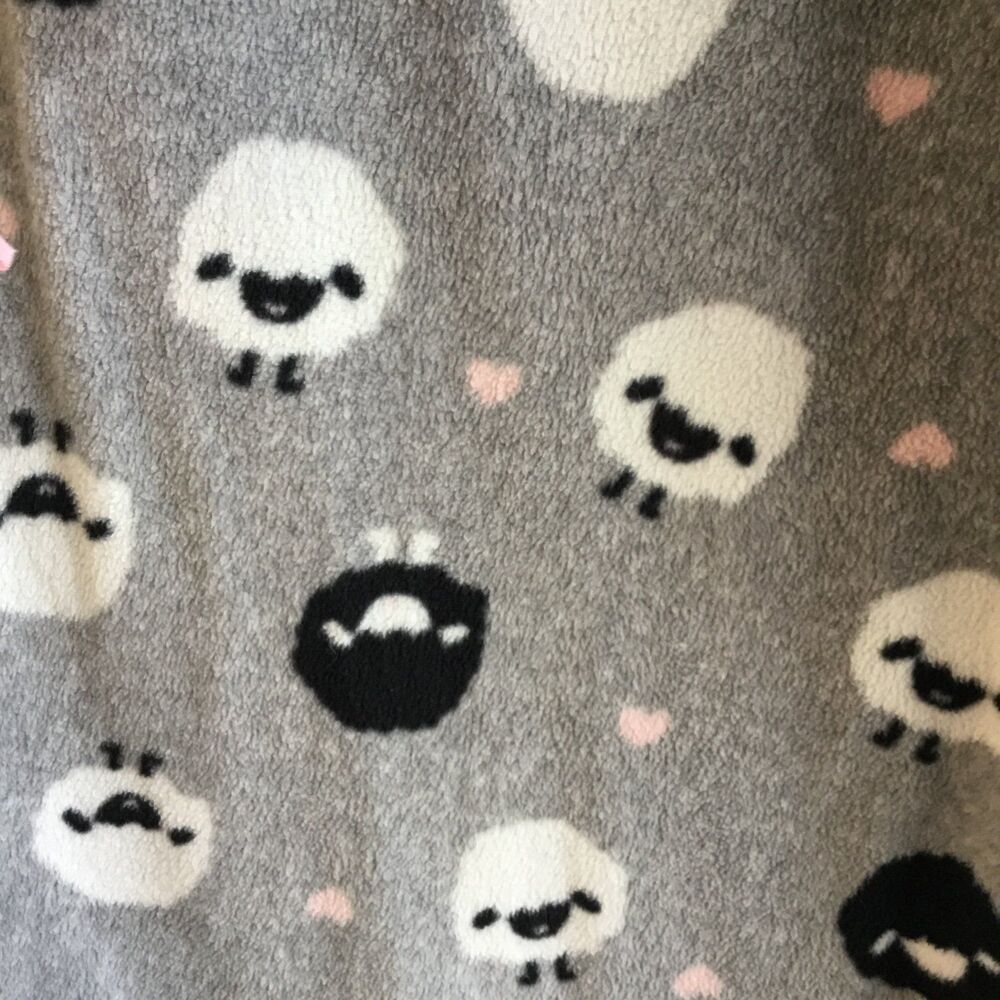 Hooded fleece sheep pj top nightwear ears on hood loungewear grey black white M - Picture 6 of 8
